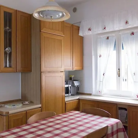Spazioso Fronte Mare Apartman *