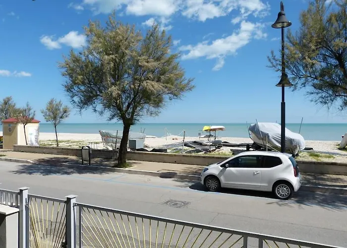 Spazioso Fronte Mare *