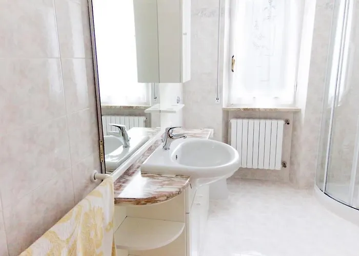 公寓 Spazioso Fronte Mare 塞尼加利亚马尔佐卡